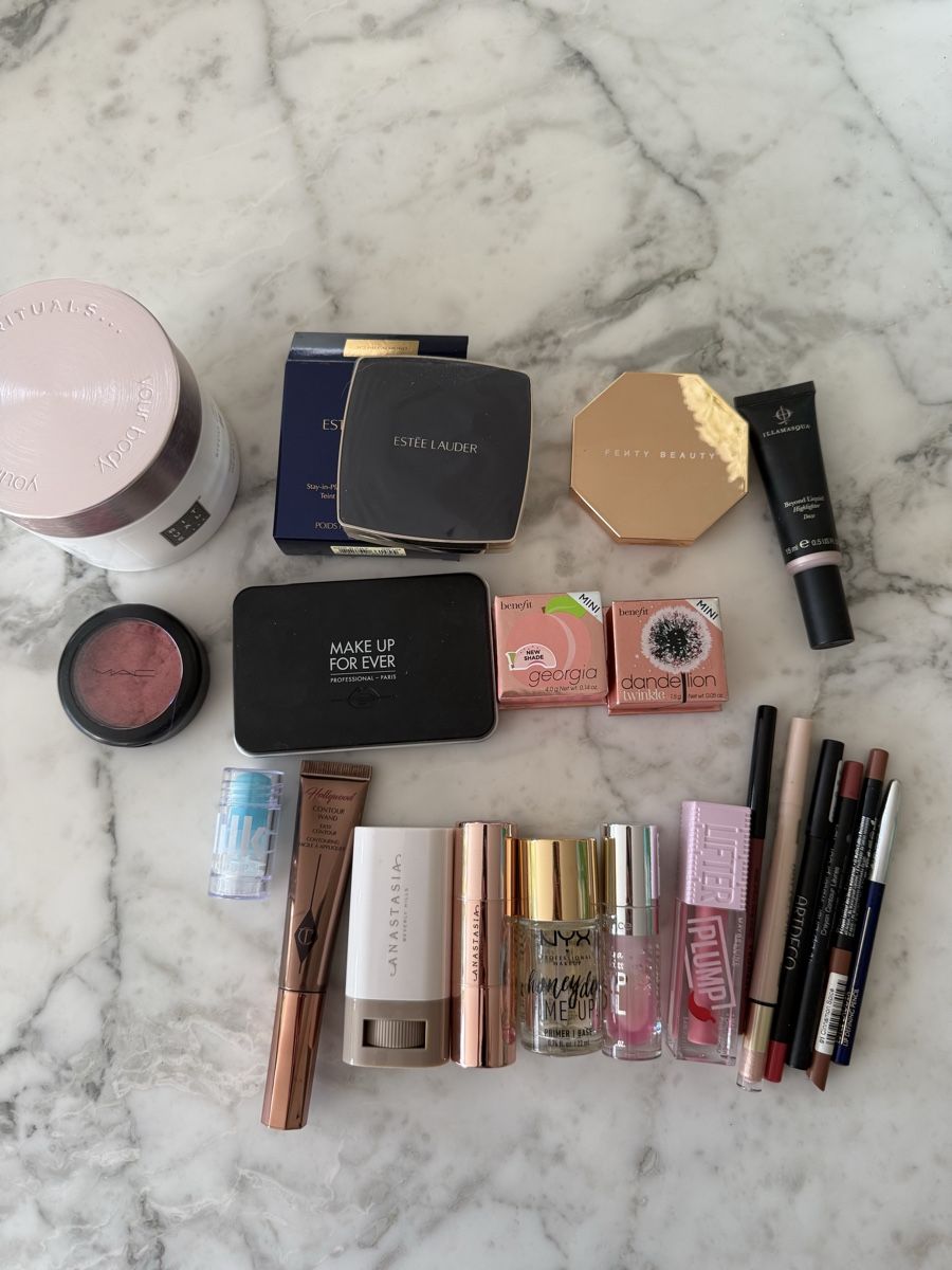 Make-up: Make-Up Set – Gebraucht aus Dietlikon von lizz.yy