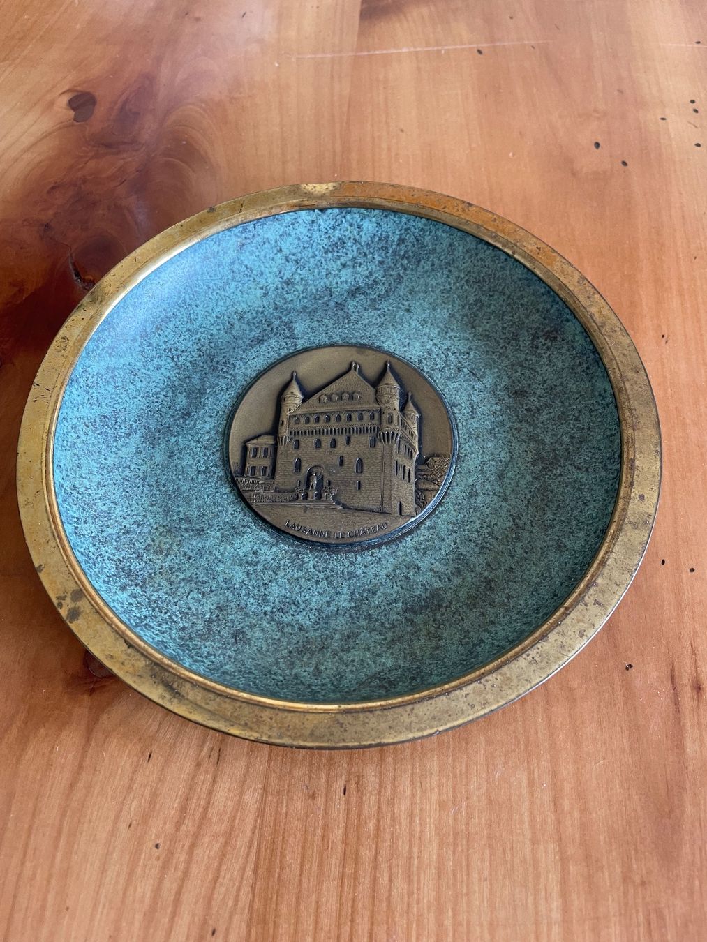 Piatti: Ancienne assiette décorative Lausanne Le Château – Usato da Lausanne venduto da Elpi2014 4