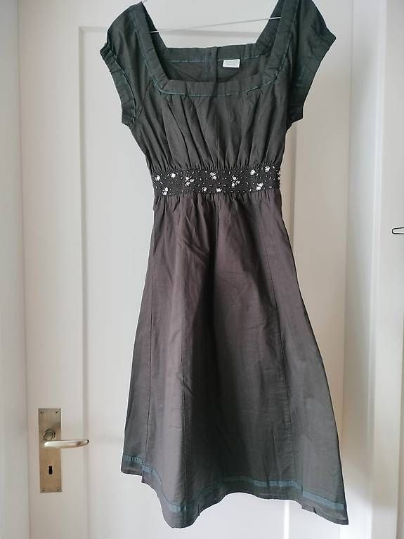 Vestiti: Esprit Kleid braun Gr. 38 – Usato da Aarau venduto da Obdulia 2