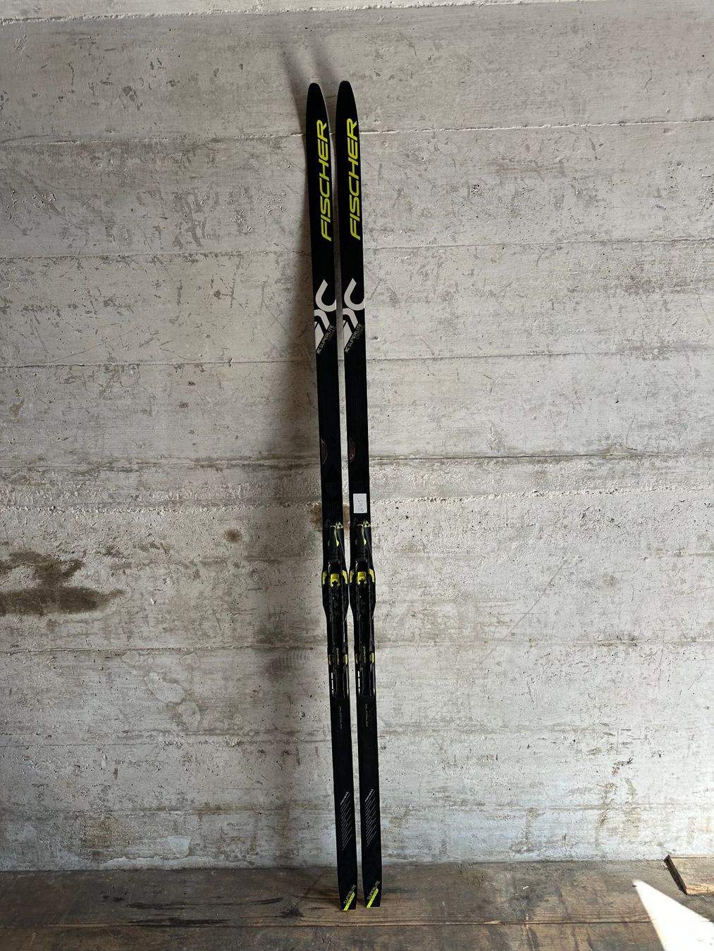 Fischer Sci: Fischer Klassisch Langlaufski 179CM – Usato da Emmenbrücke venduto da karkarkar