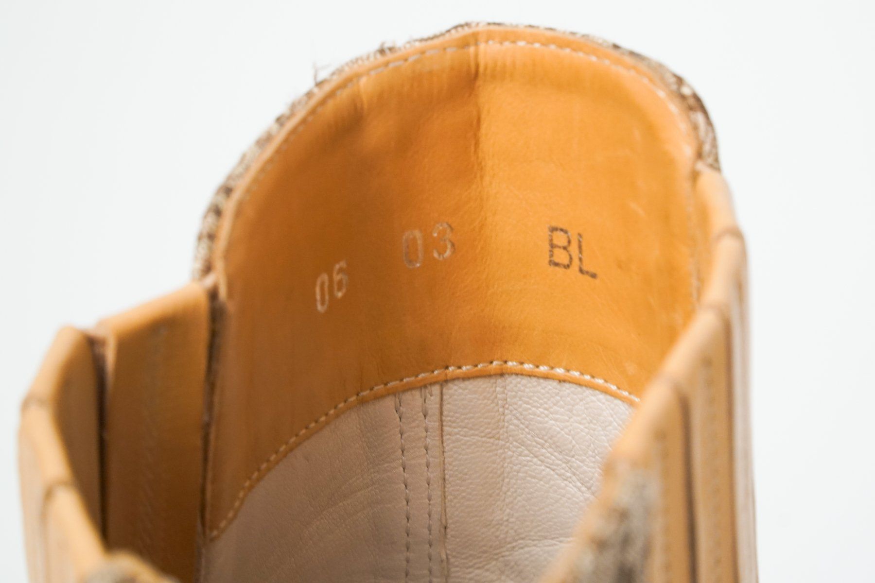 Dior Damenschuhe: Bottines Christian Dior Toile monogrammée & cuir – Gebraucht aus Bogis-Bossey von VNT-GE.ch 2