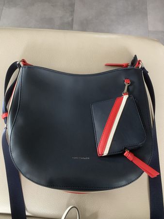 Schöne grössere Tasche von Tom Tailor