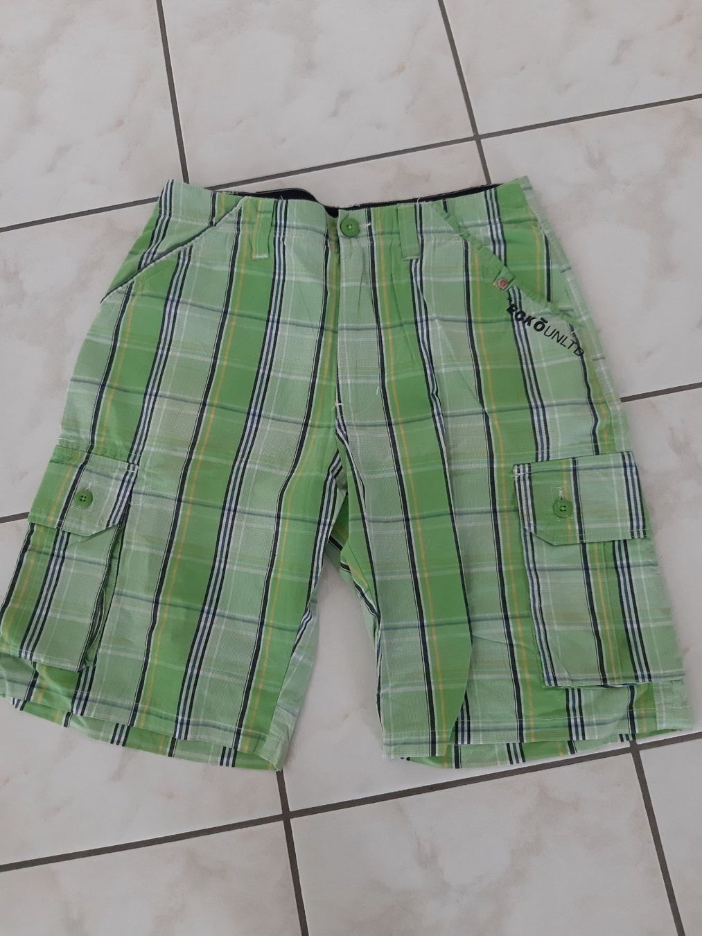 Hosen: Shorts Ecko Unltd Gr.34 – Gebraucht aus Schmitten FR von ReniStern