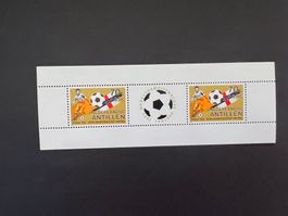 Antillen Niederländis  Fussball WM 1982 Block Satz ** (2549)
