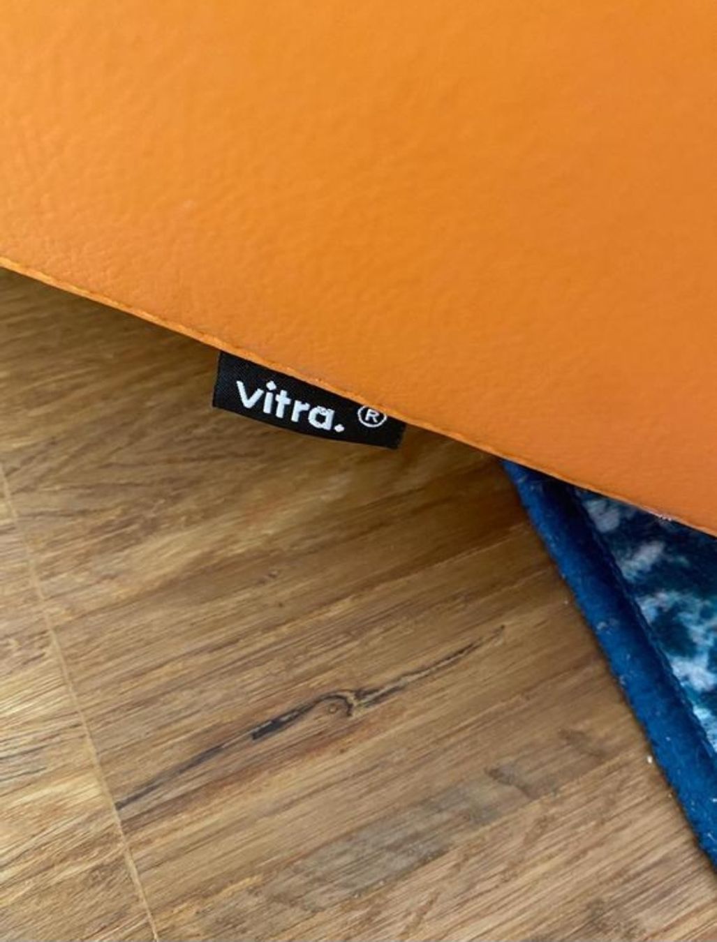 Vitra Poltrone: Oranger Vitra Sessel – Usato da Basel venduto da kiko9 4