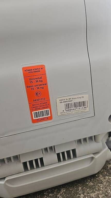 Seggiolini per auto: Kinderautositz Britax Römer – Usato da Buchs AG venduto da chratz5 1