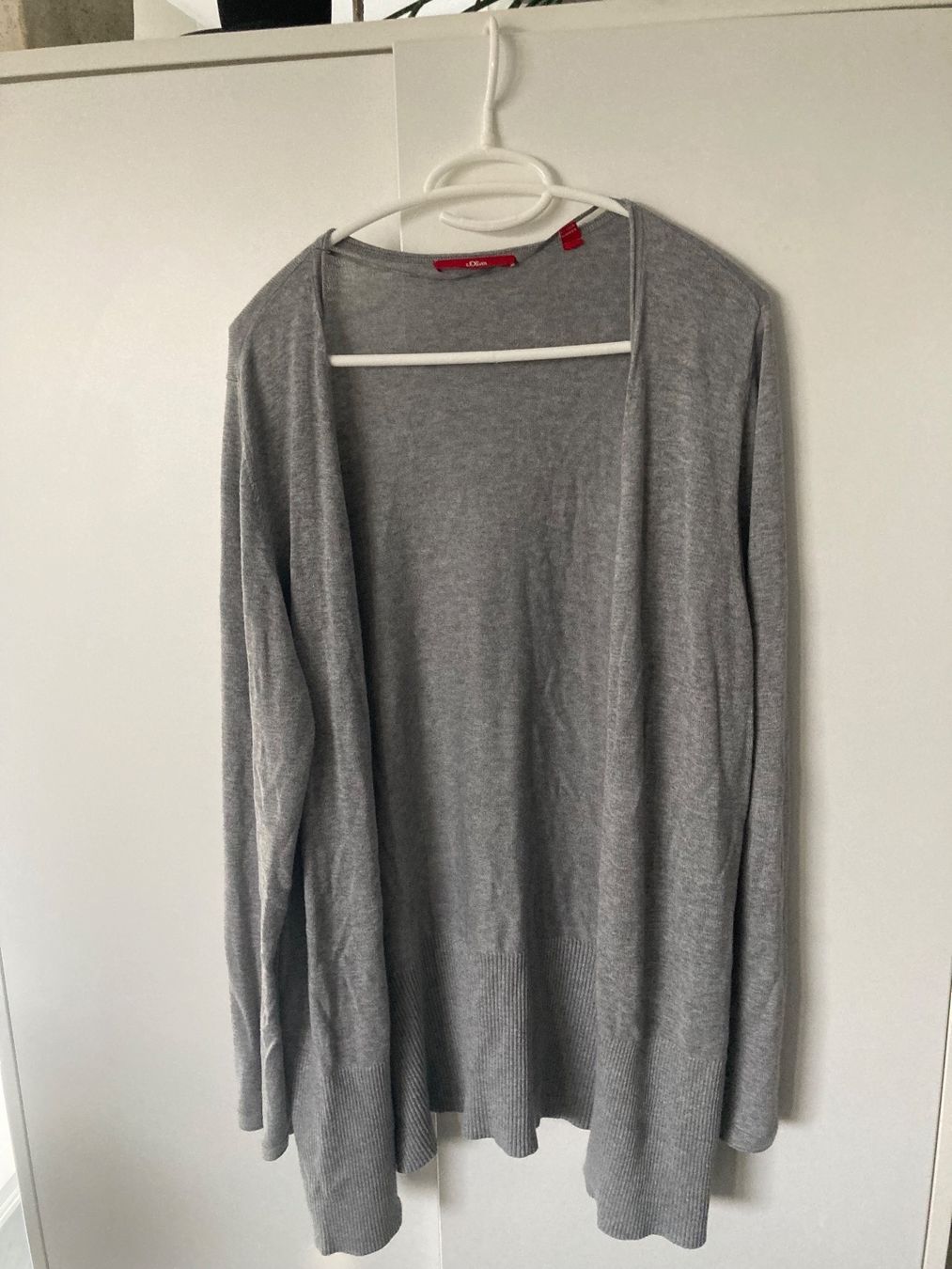 S.Oliver Jacken: Strickjacke gr.44 – Gebraucht aus St. Ursen von B1993
