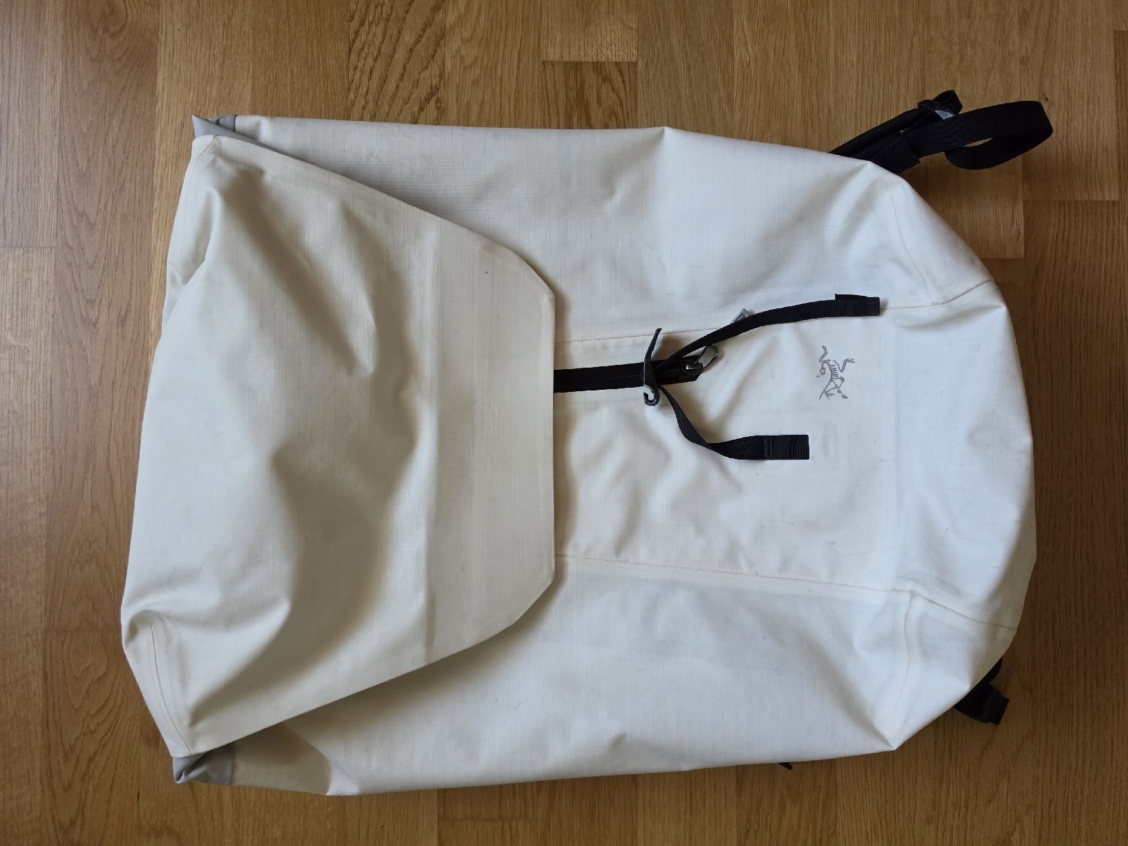 Arcteryx Zaini: Arcteryx Granville 25 weiss gebraucht – Usato da Frauenfeld venduto da Futewo19