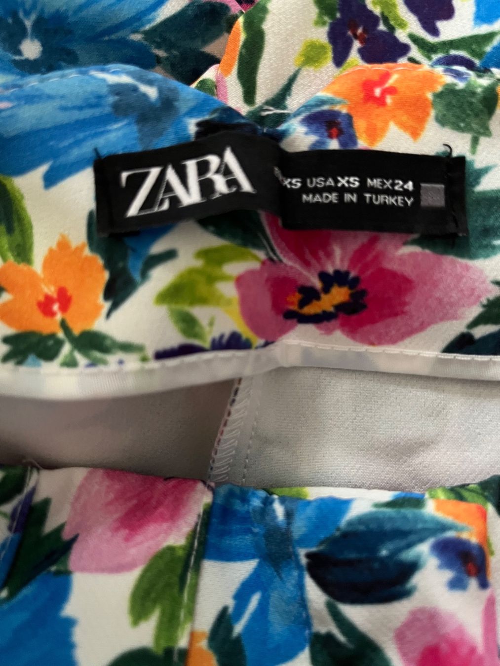 Zara Pantaloni: ZARA coole Hose - wie neu - – Usato da Jona venduto da vanessasupermarket20 6