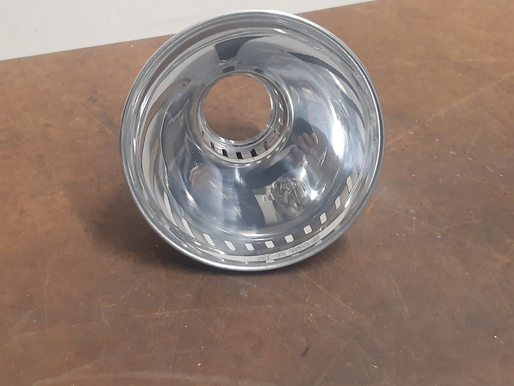 Paralumi: Lampenschirm / Reflektor Aluminium Arcotronic – Nuovo e nell'imballaggio originale da Winterthur venduto da ReUse_Baumarkt 2