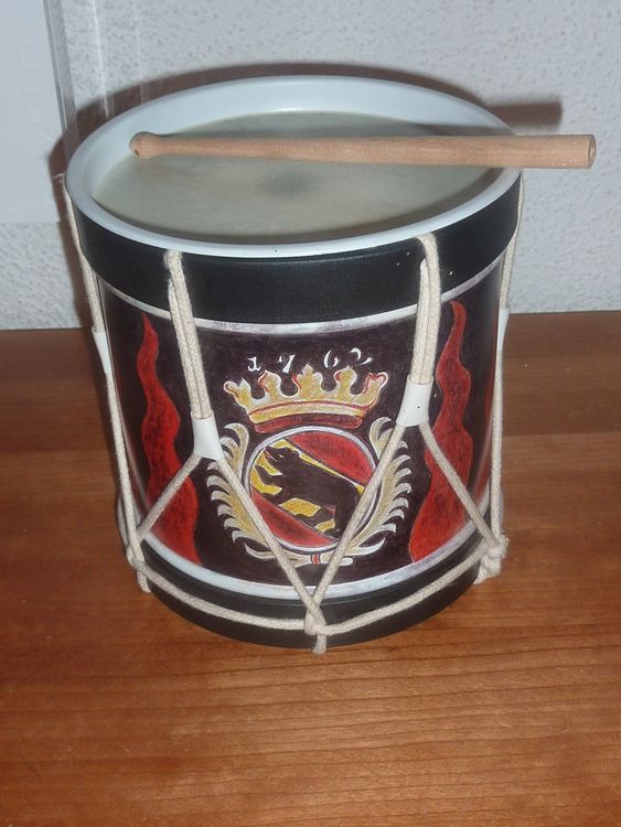 Basler Läckerli Huus Trommel Leckerli Blechdose Berner Wappe | Kaufen ...