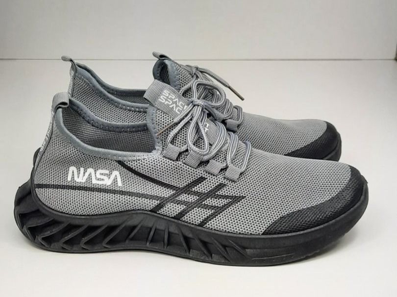 Scarpe da uomo: NASA Slip on Sneaker Beyond the Rainbow grau Gr. 40 – Nuovo e nell'imballaggio originale da Seuzach venduto da VT-Collections1 1