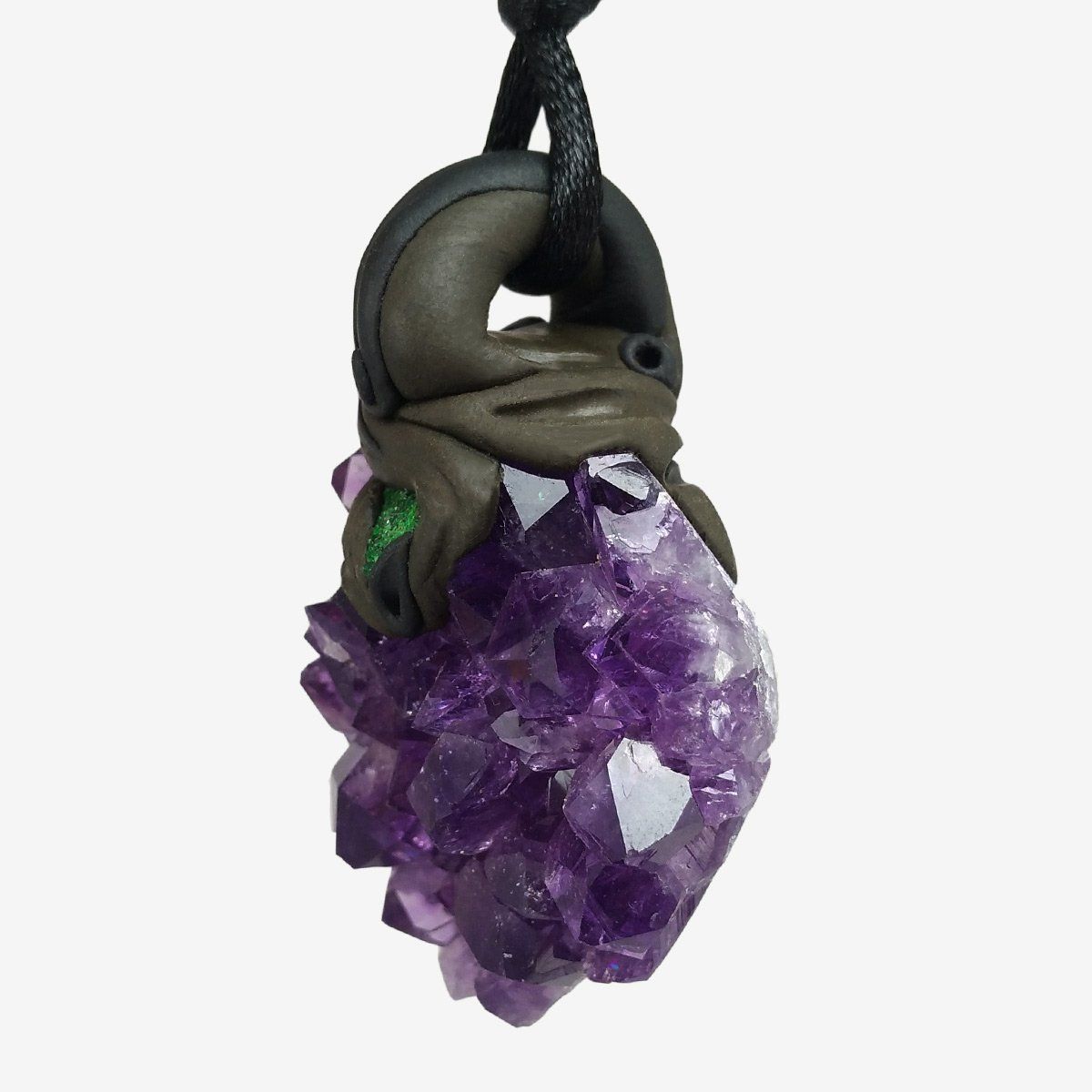Pietre preziose: Amethyst Anhänger mit zusätzlich eingefasstem Uwarowit – Nuovo e nell'imballaggio originale da Meilen venduto da BYRD-Design 1