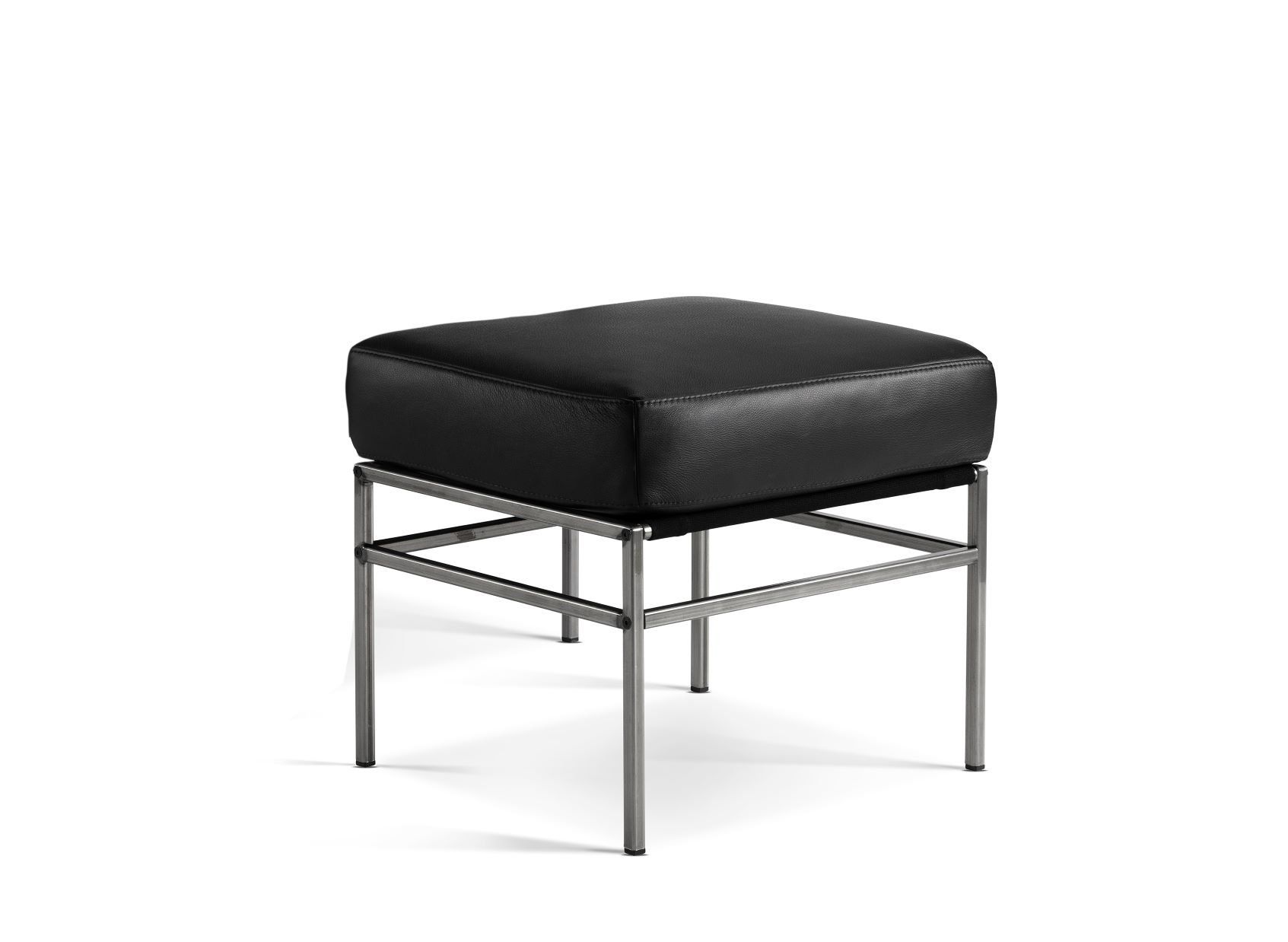 Poltrone: Sessel + Hocker Seventy Five | Leder black | Gestell schwarz – Nuovo e nell'imballaggio originale da Erlen venduto da casaterra 1