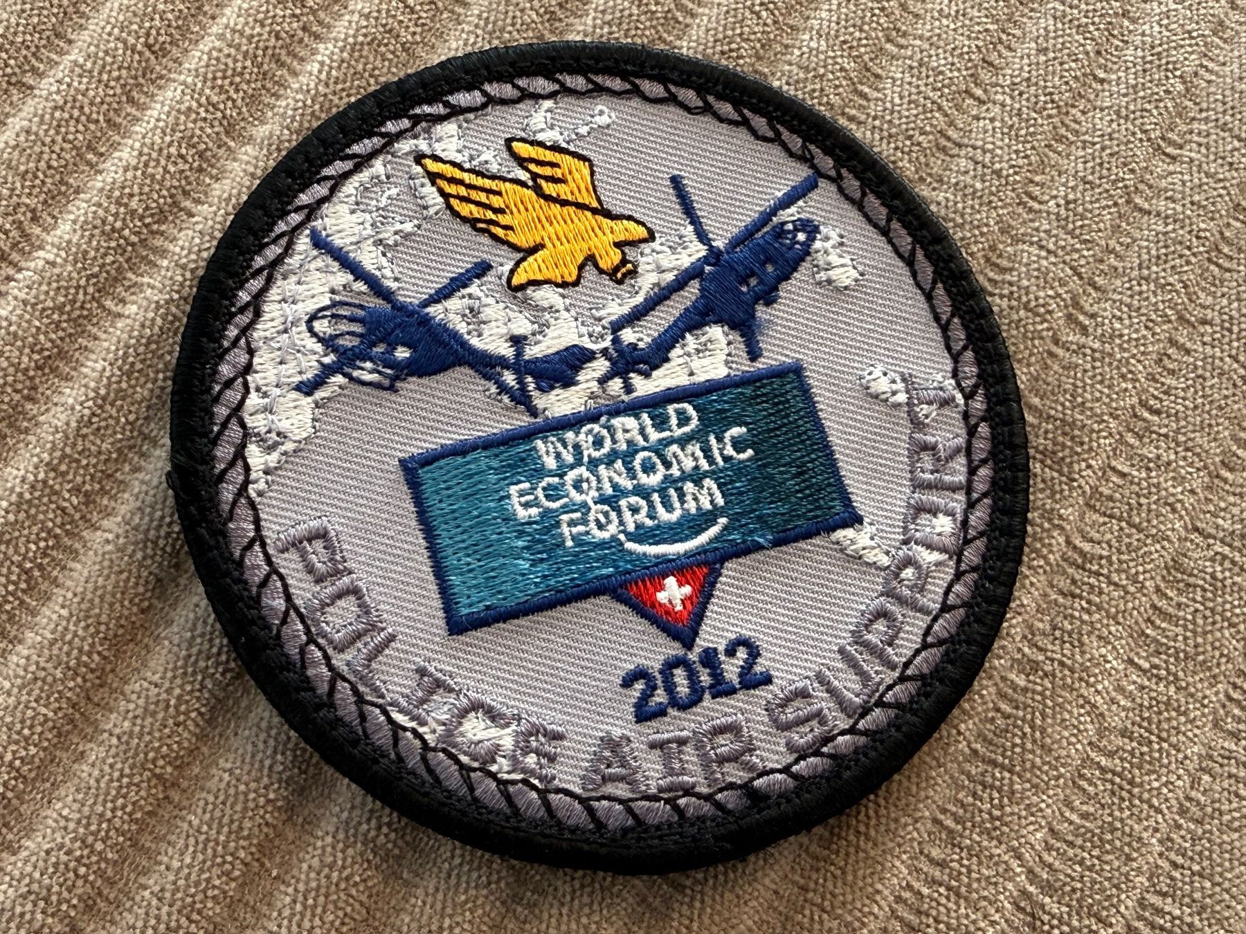 Schweizer Armee Placchette & Badge: WEF Police Air Support 2012 - Schweizer Luftwaffe – Usato da Brütten venduto da Hst1