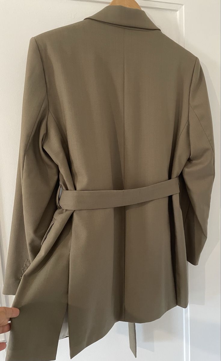 Completi & Tailleur: Completo MAJE 40. – Usato da Bellinzona venduto da nat_j2w5 2
