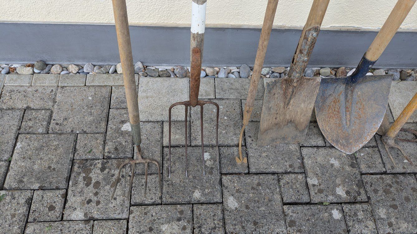 Alle Werkzeuge: Diverse Gartenartikel 10 Stk. im Set – Gebraucht aus Bäretswil von Ober-Land 1