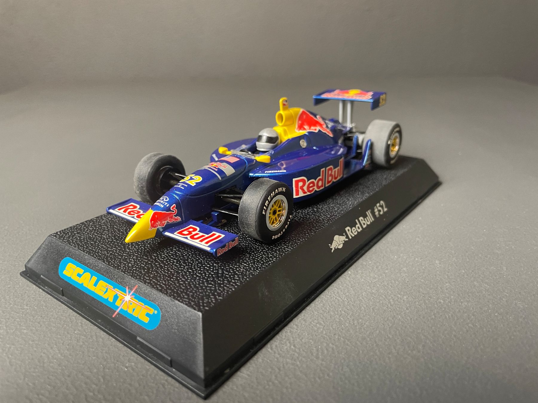 Carrera Rennbahnen: Scalextric C2394 Dallara Indy Red Bull #52 – Neu (gemäss Beschreibung) aus Genthod von lightyear63 3