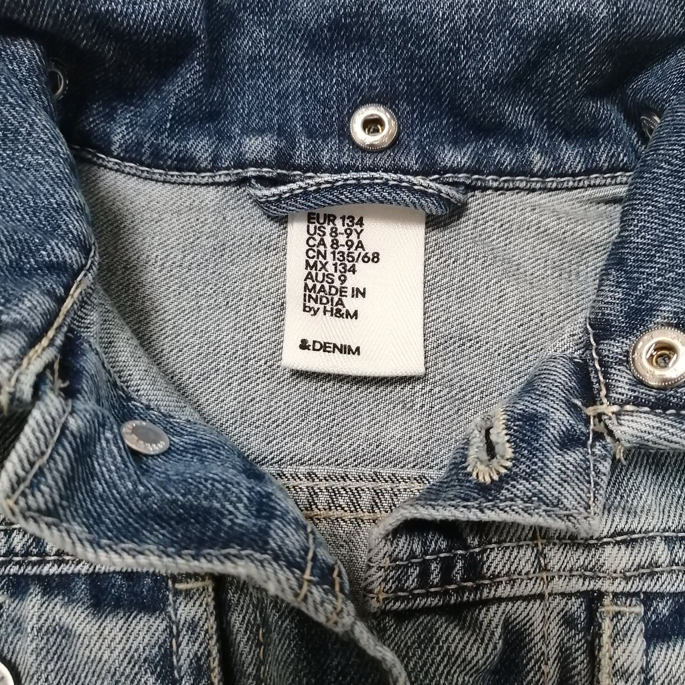 H&M Giacche & Cappotti: Jeansjacke Gr. 134 – Usato da Henau venduto da AXAA 2