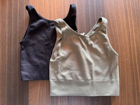 Sport Tops, Yoga, XS/S, gerippt, khaki & schwarz