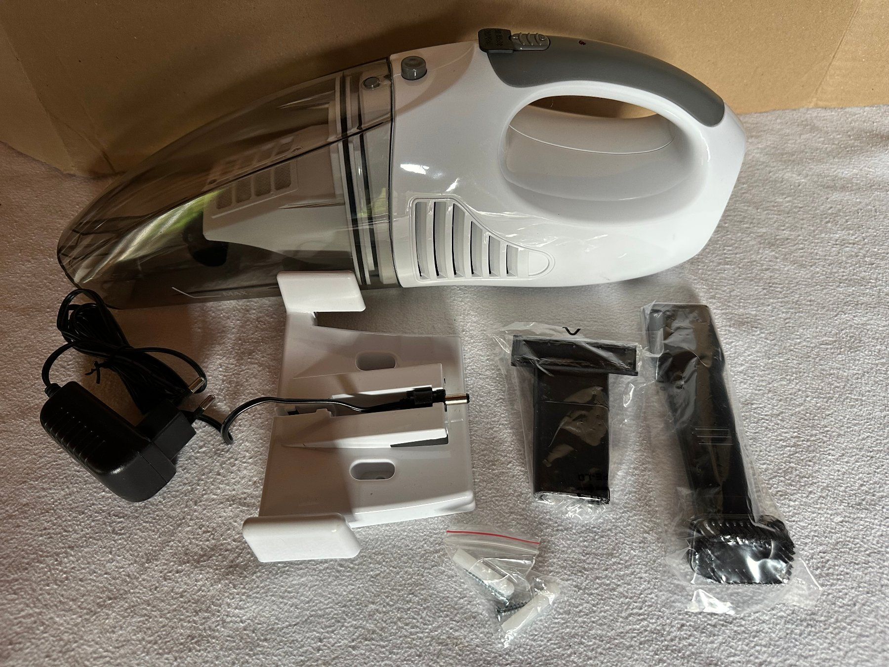 Aspirapolveri & Accessori: Aspirateur à main pour voiture – Usato da Ste-Croix venduto da mjmg 2