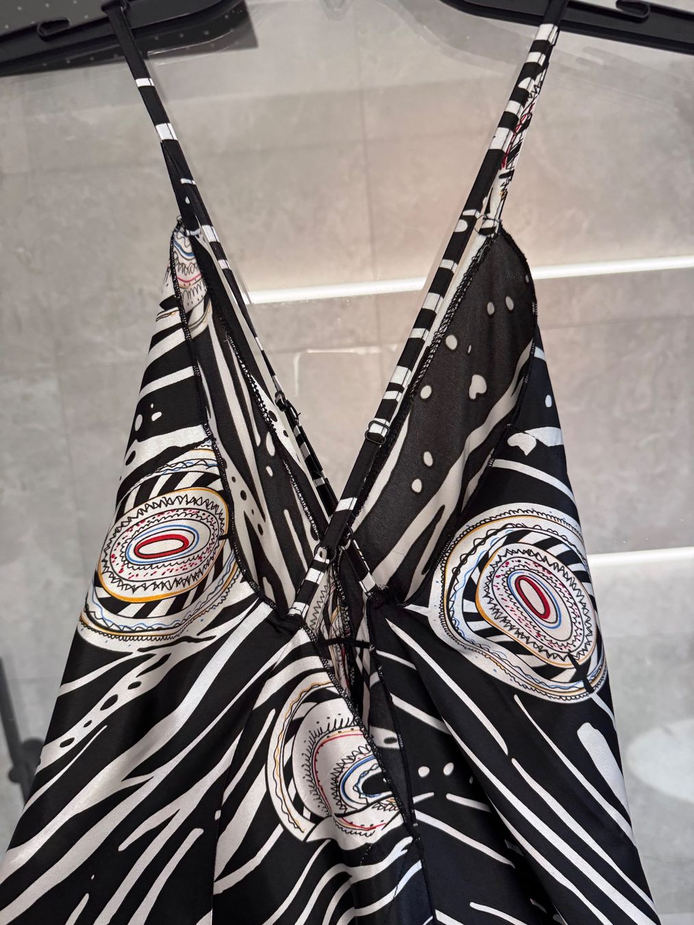 Kleider: Schickes Sommerkleid, Grösse S – Gebraucht aus Rapperswil BE von NickiEdge 2