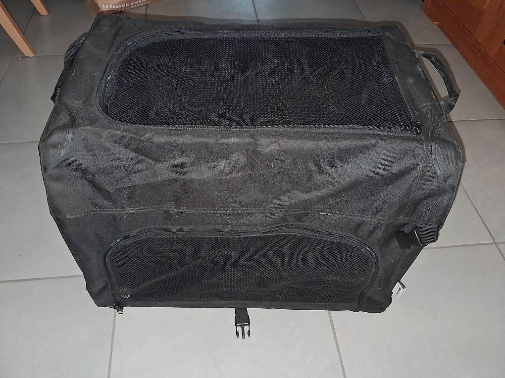 Gabbie, trasporto & Sicurezza: Hundebox – Usato da Olten venduto da Rina210