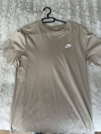 Nike Tshirt