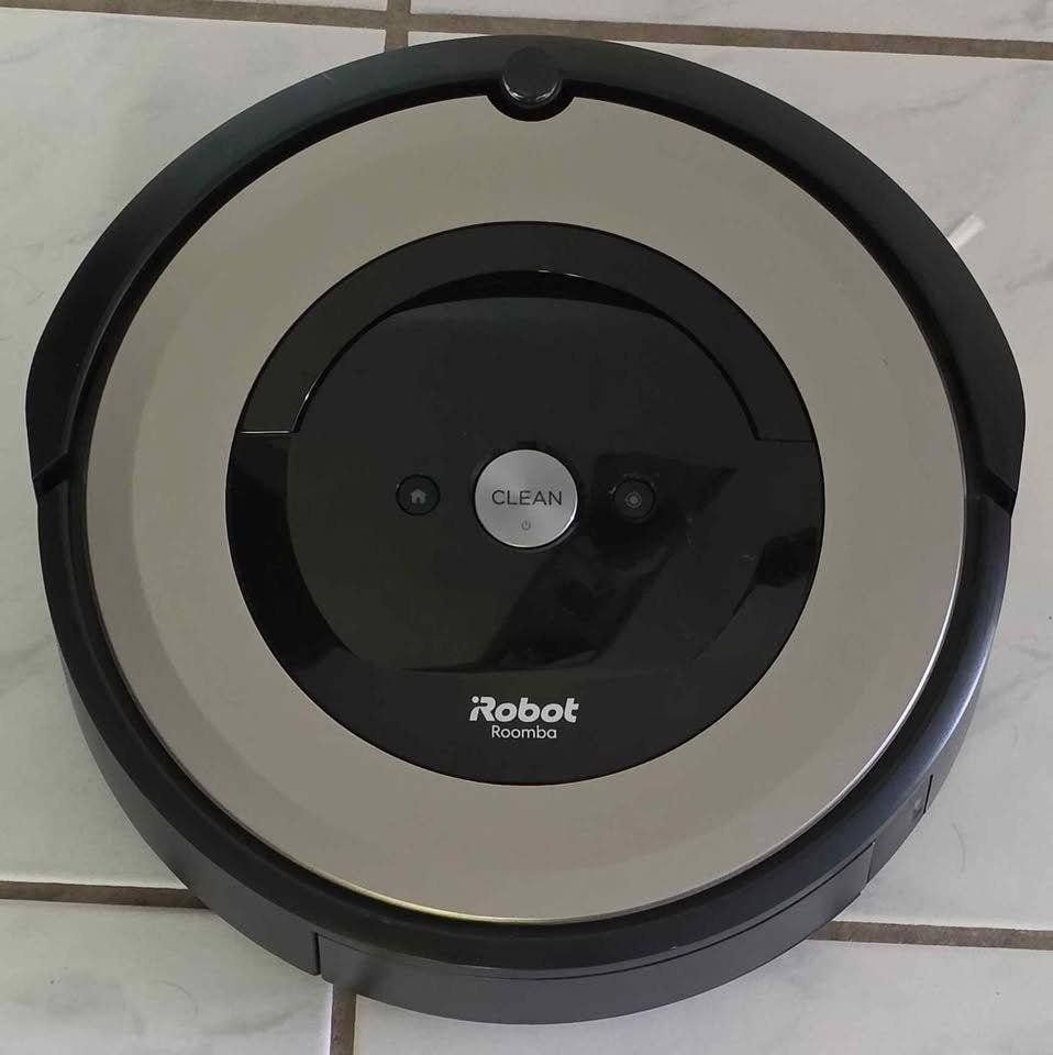 Irobot Aspirapolveri & Accessori: iRobot Roomba Roboter Staubsauger Modell e6 – Usato da Münchwilen TG venduto da ecudos10 1