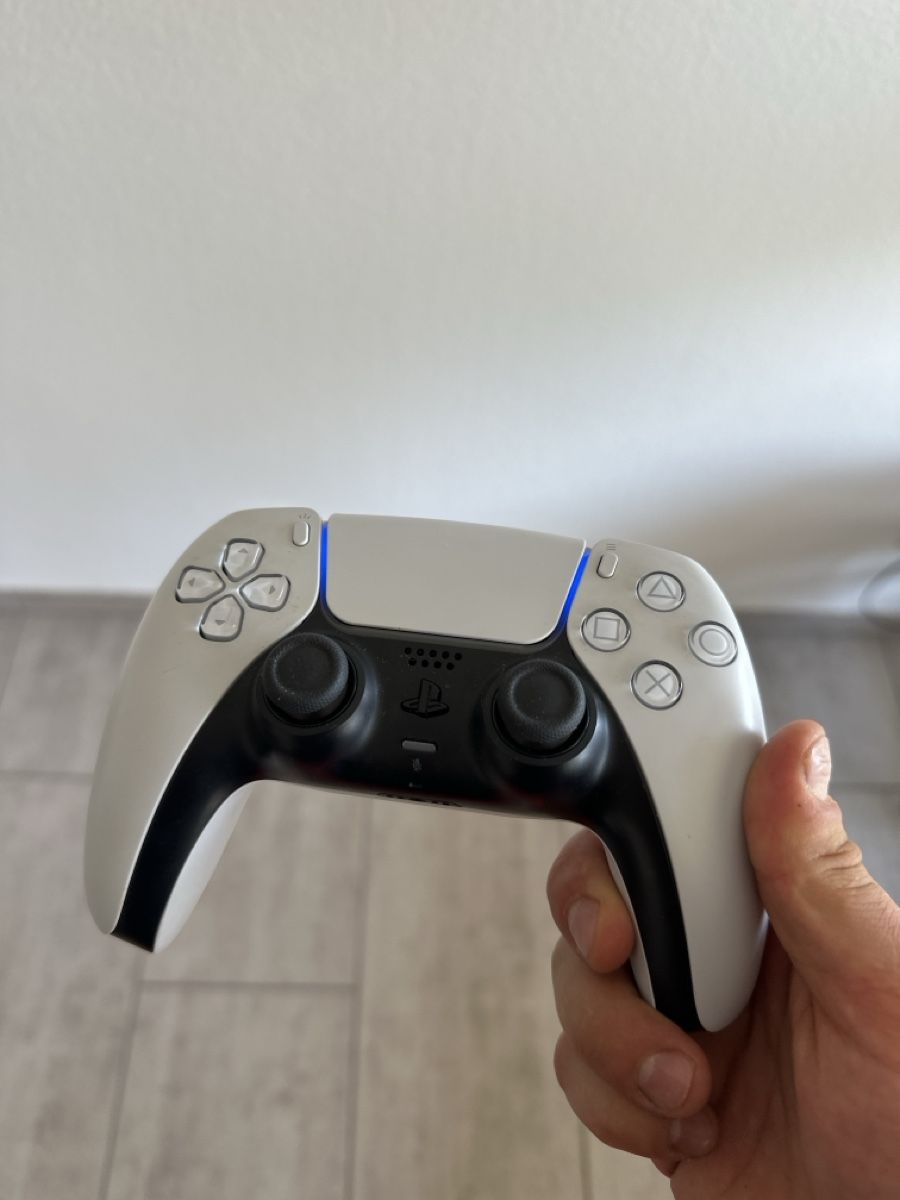 Sony Controller: Sony PlayStation 5 DualSense Controller White – Usato da Niederwangen BE venduto da liv_c8yw