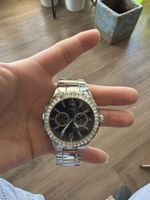Guess Armbanduhr Edelstahl silbern defekt 