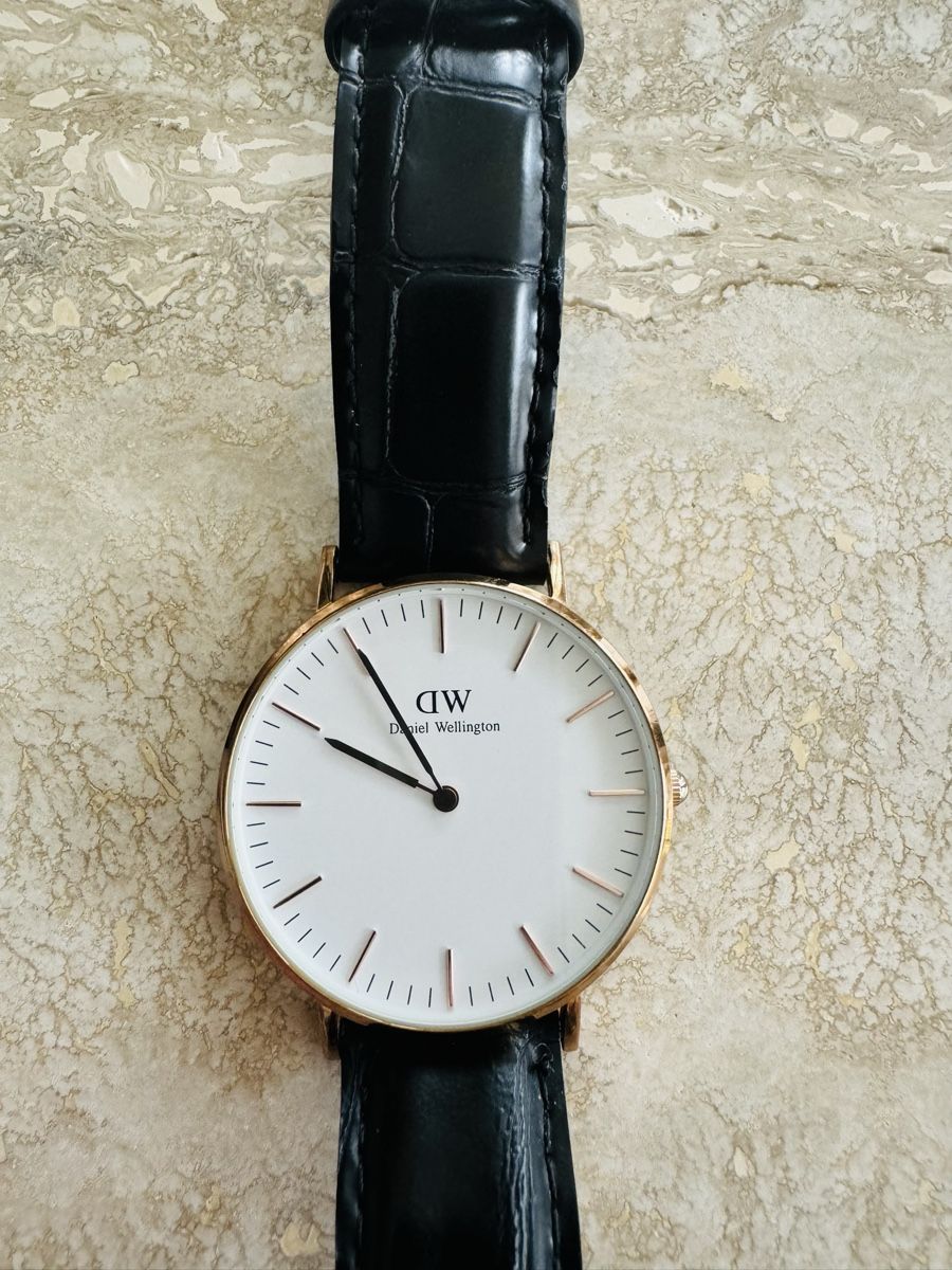 Daniel Wellington Uhren: Daniel Wellington Armbanduhr - Schwarz – Gebraucht aus Zürich von sany07 1