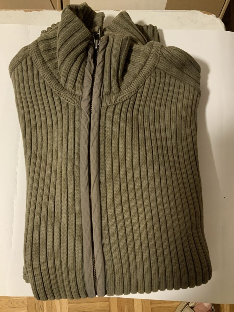 H&M Giacche: Herren Strickjacke H&M O.G.G. Oliv Grösse M – Usato da Wallisellen venduto da AS.TZ. 1