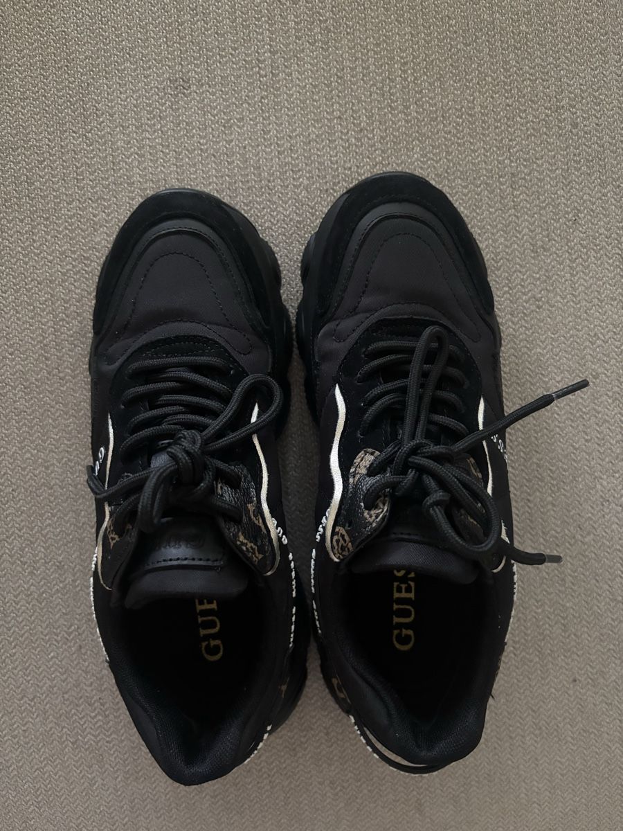Guess Scarpe da donna: Basket Guess taille 37 – Nuovo (secondo la descrizione) da Genève venduto da ste_k6dj 1