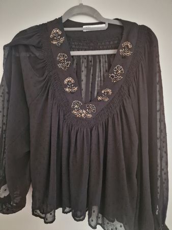 Zara Bluse schwarz mit Stickerei 