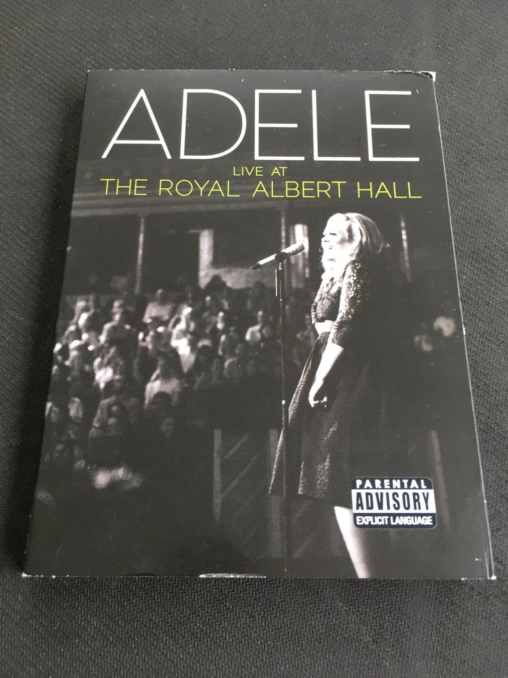 Tutti i DVDs: Adele - Live at the royal Albert Hall [DVD] DVD + CD – Usato da St.Gallen venduto da MedienJoe