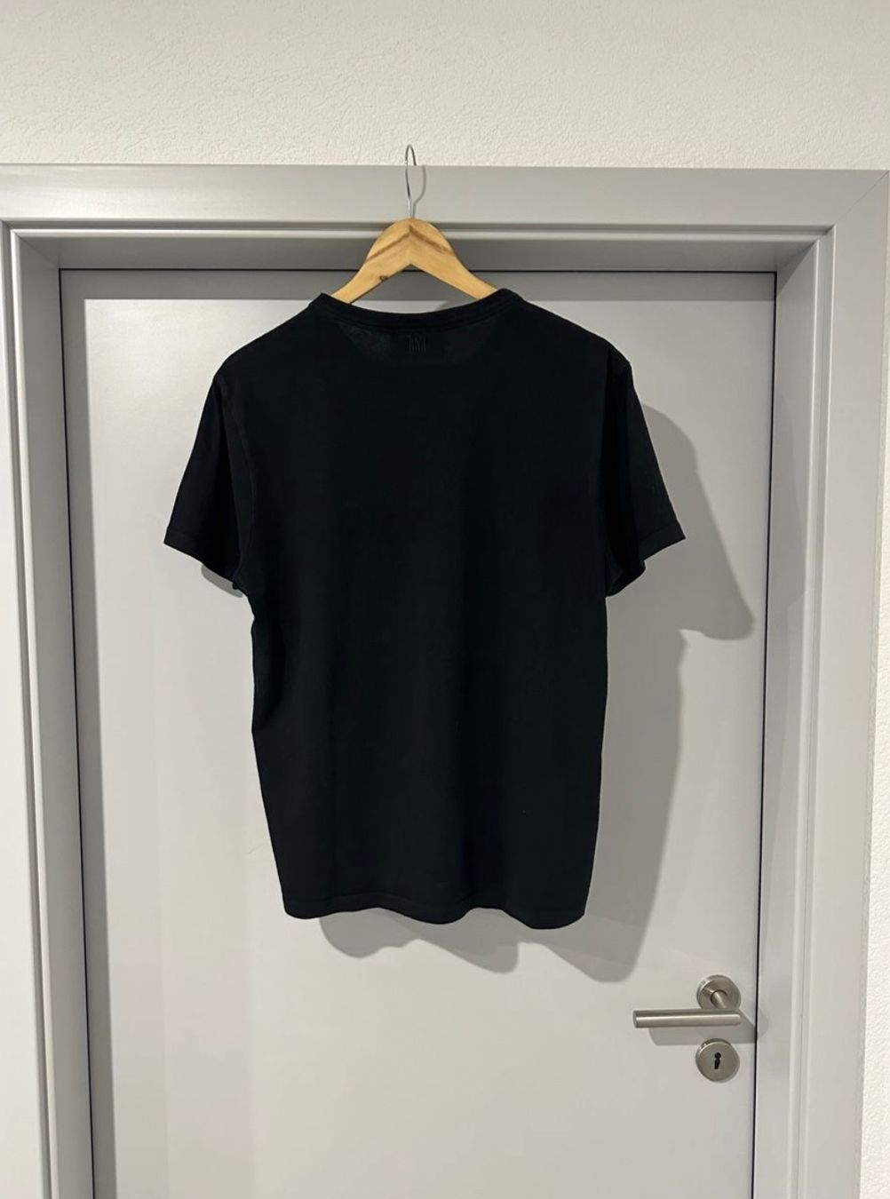 T-shirts: T-Shirt Ami Paris – Neuf (Voir description) à Zug par Grc999 1