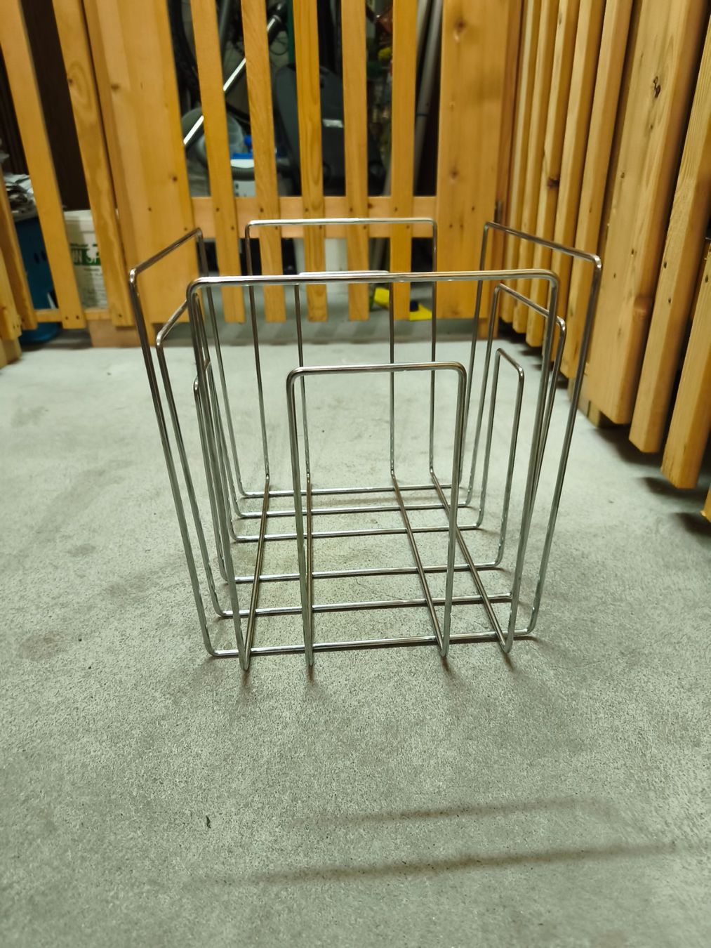 Autres articles pour la maison: Altpapier Metallkorb – D'occasion à Samstagern par chr_y7zf 1