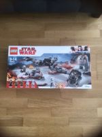Lego set 75202 Defense of crait