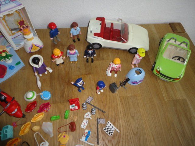 Playmobil Giocattoli: PLAYMOBIL AUTO MODE UND UND – Usato da Teufen AR venduto da Donschabl 4