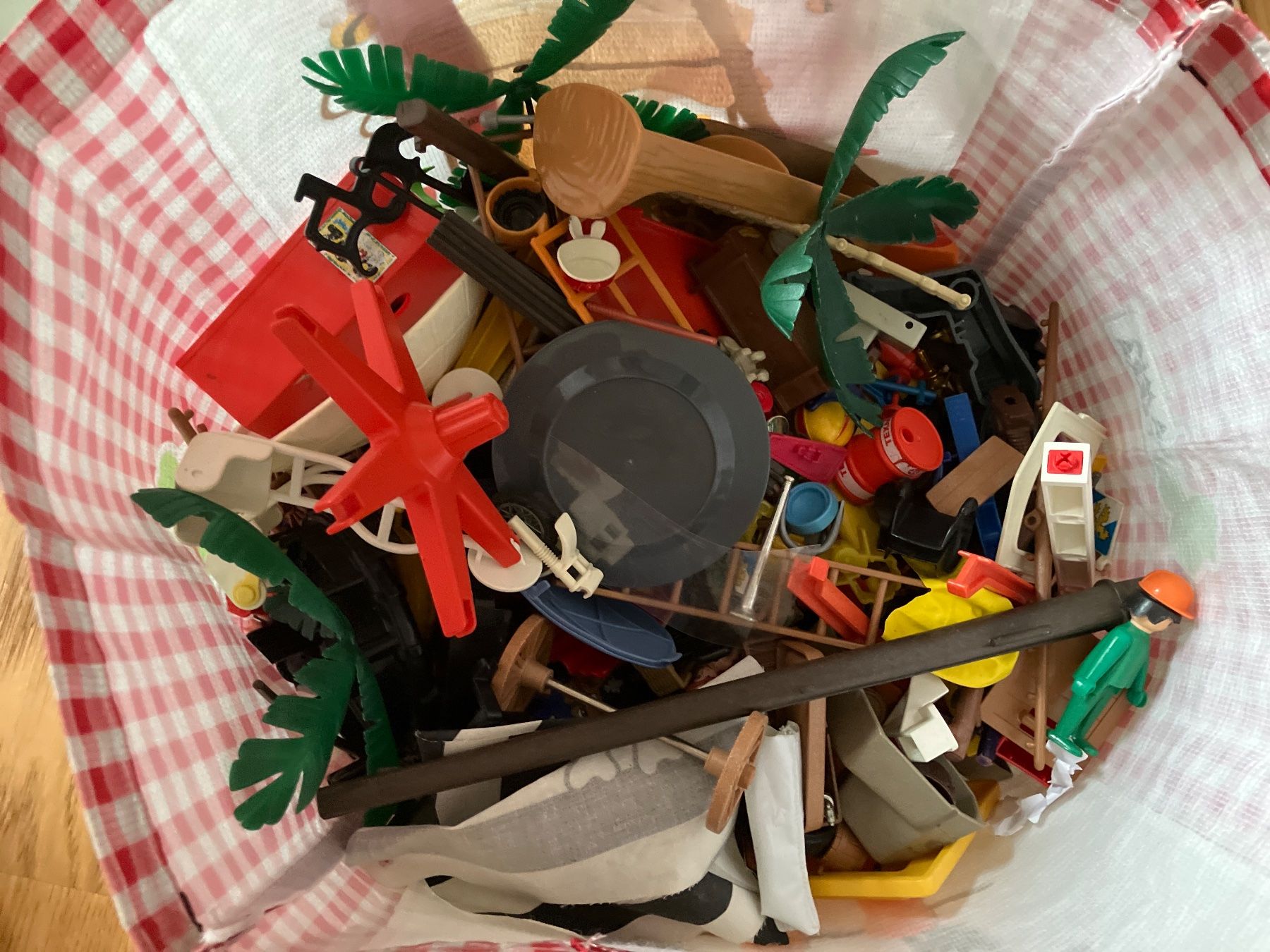 Playmobil Giocattoli: Playmobil – Usato da Unterägeri venduto da Bettsofa123 4