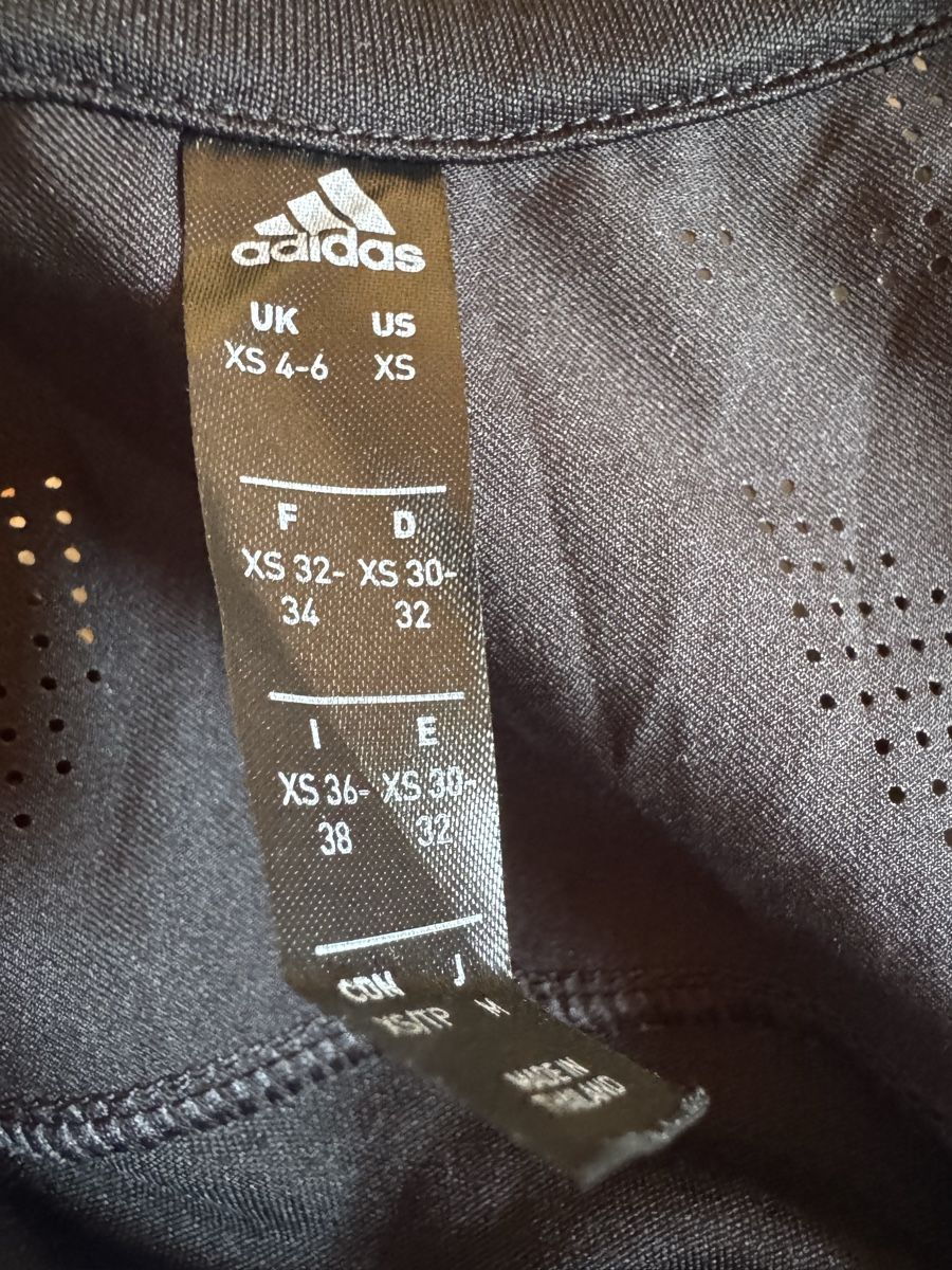 Adidas Canottiere & Pantaloni: Maillot basket Adidas Johannes – Nuovo (secondo la descrizione) da Les Giettes venduto da joelledu 2