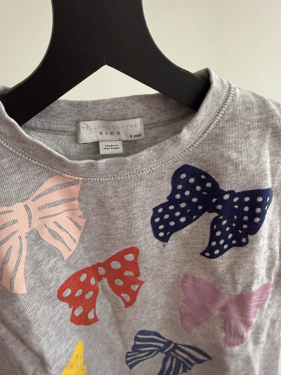 Maglioni & Felpe: Kinder Stella McCartney Pulli, GR 6J – Usato da Unterägeri venduto da Lerchemeerenge 1