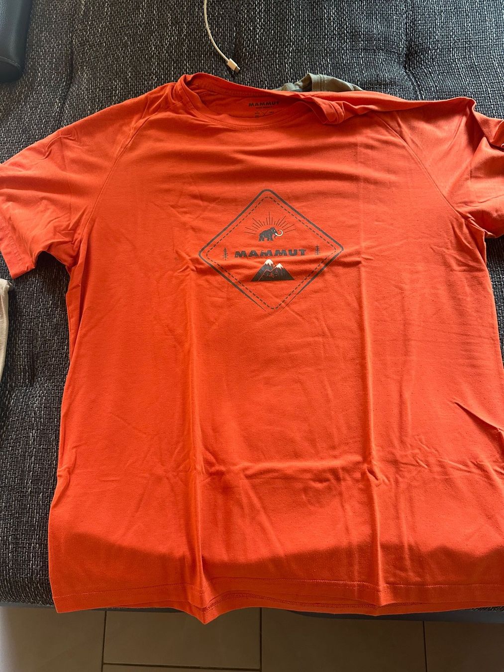 T-Shirts: T-Shirts – Gebraucht aus Herbriggen von Faju 4