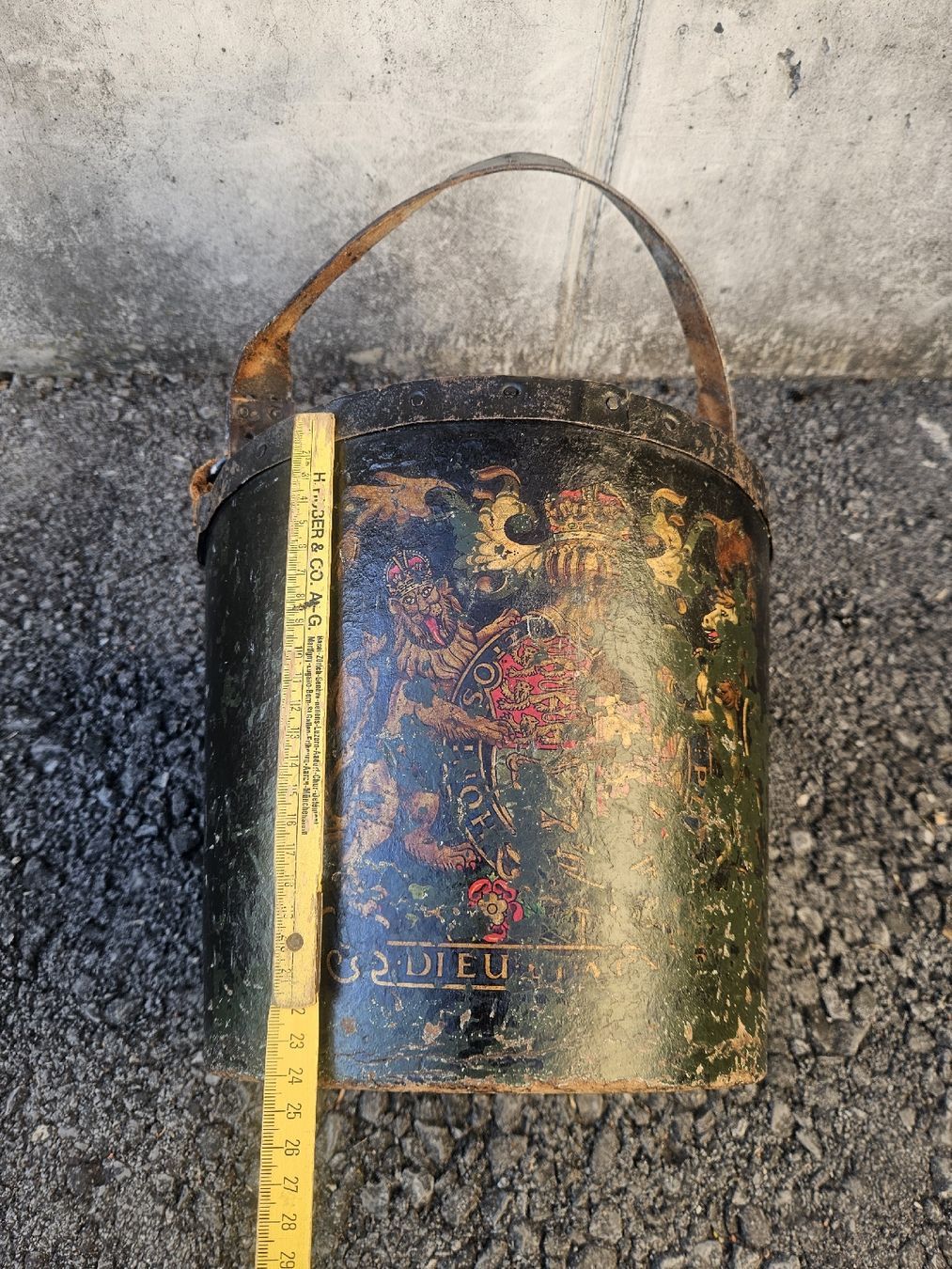 Altre raccolte & rarità: Feuerwehr helm kübel – Usato da Schwellbrunn venduto da Rosaroterpanter 5