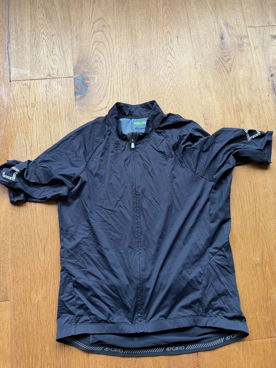 Giro Canottiere & Pantaloni: Velo Shirt Giro – Usato da Ebnat-Kappel venduto da Hoelzli5
