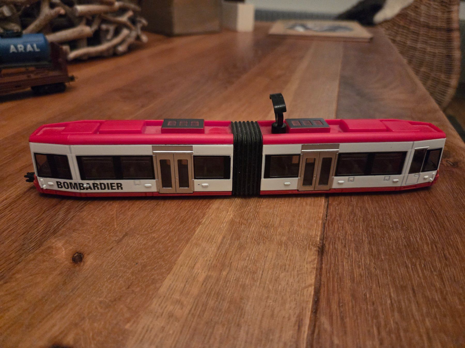 Siku Modelleisenbahnen: Tramway Bombardier - SIKU 1895 - H0 – Gebraucht aus Sion von Stefan1938