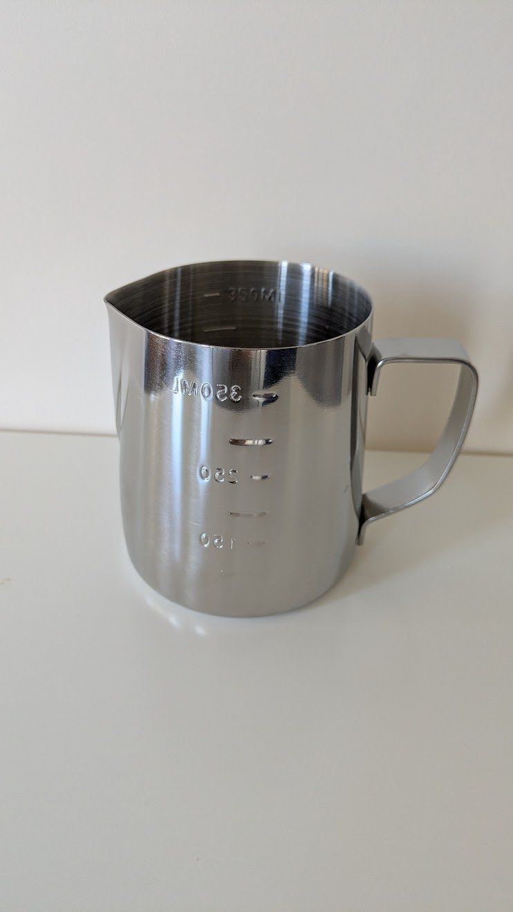 Caraffe: Krug – Usato da Bäretswil venduto da Ober-Land