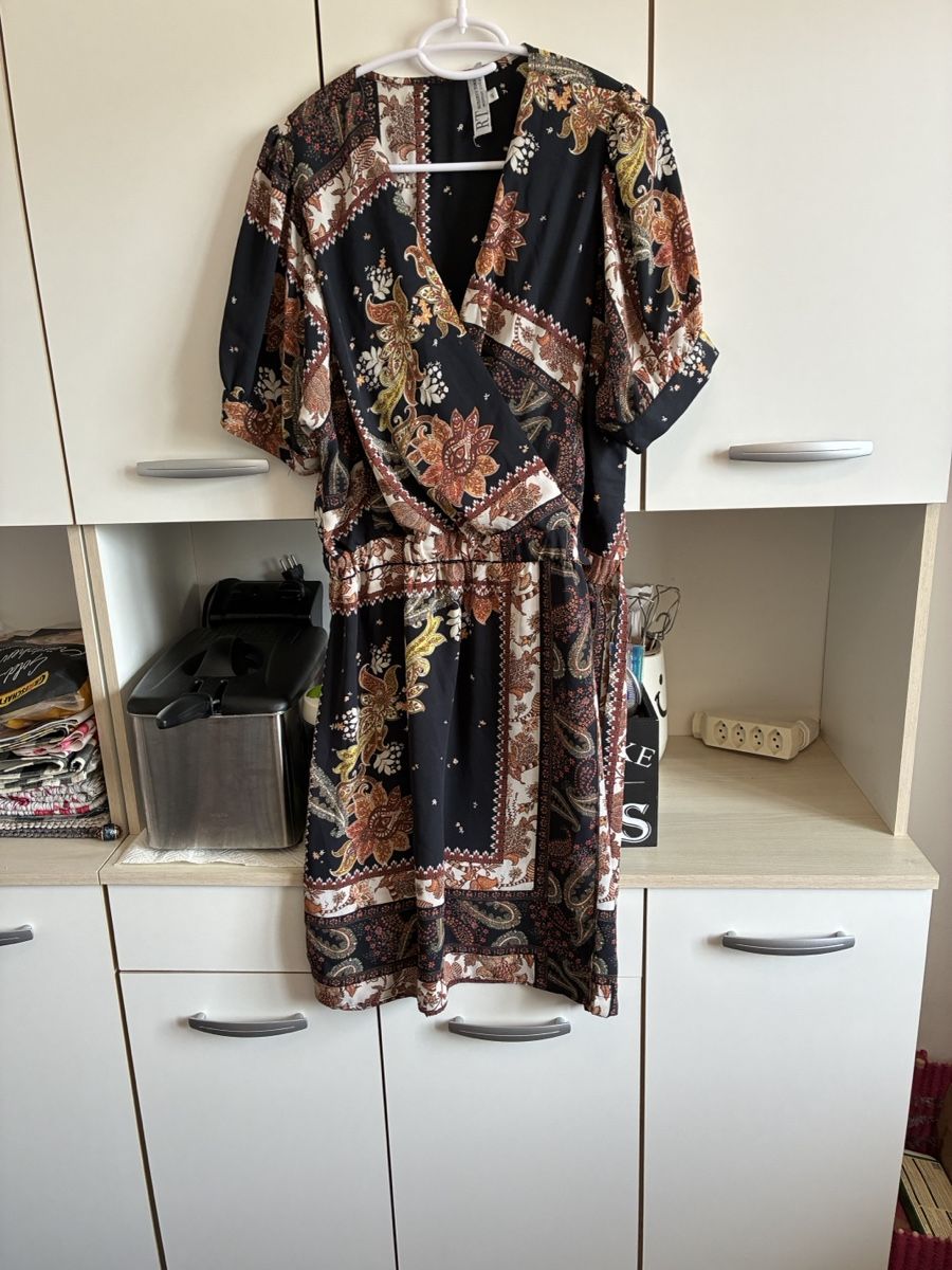 Robes: Kleid – D'occasion à Ostermundigen par Didi-Mader