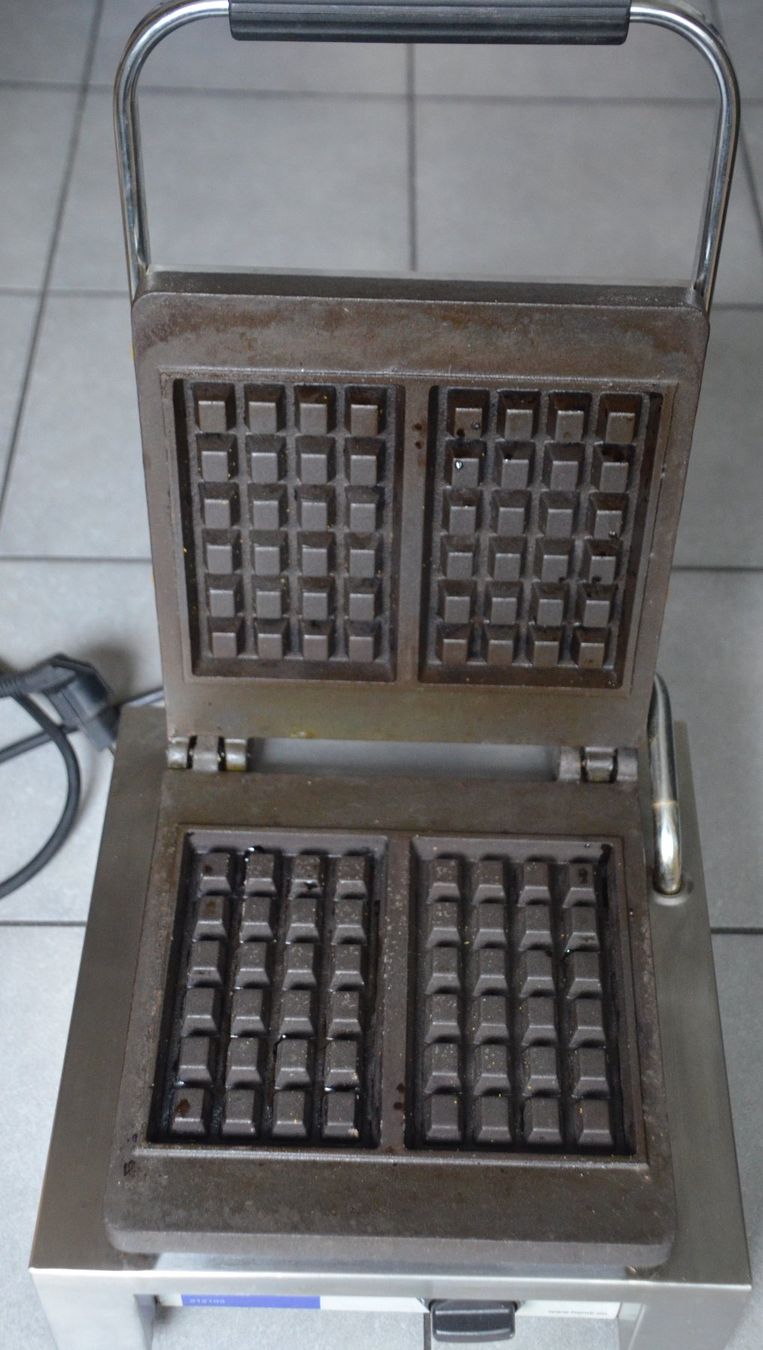 Elettrodomestici da cucina: Hendi Waffelmaschine / machine à gaufres1500W – Usato da Collonges venduto da arashee 2
